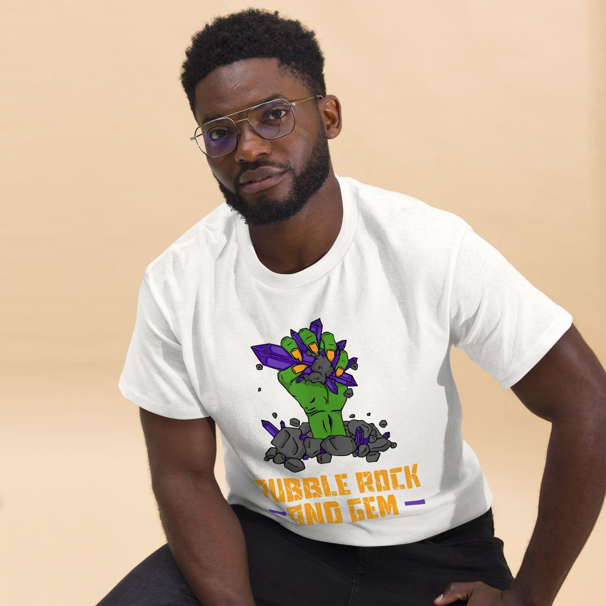 Unisex classic tee with the classic logo.