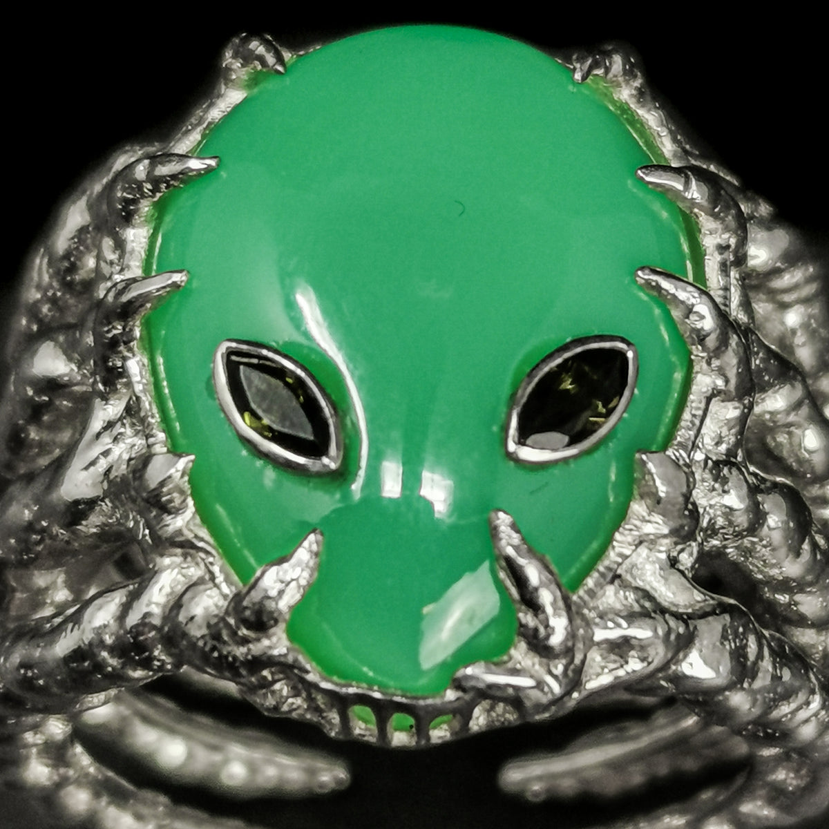 Alien ring in sterling silver.