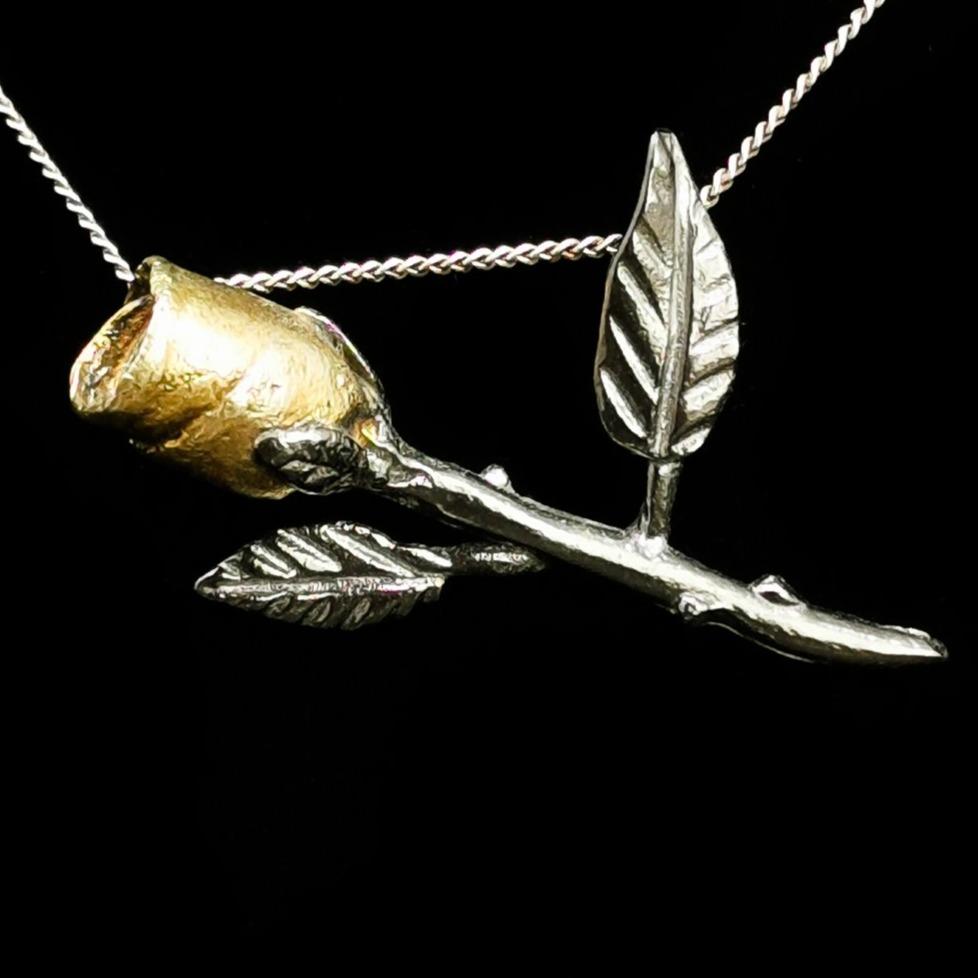Rose pendant.