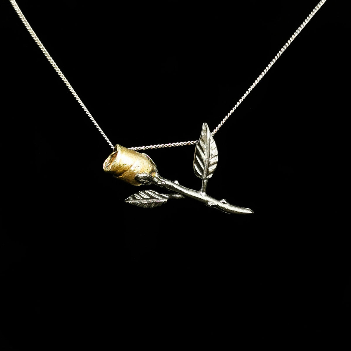 Rose pendant.