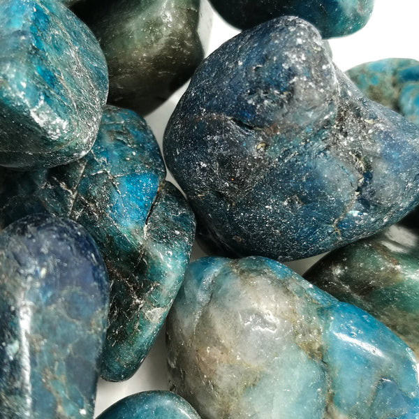 藍色磷灰石 - 翻滾