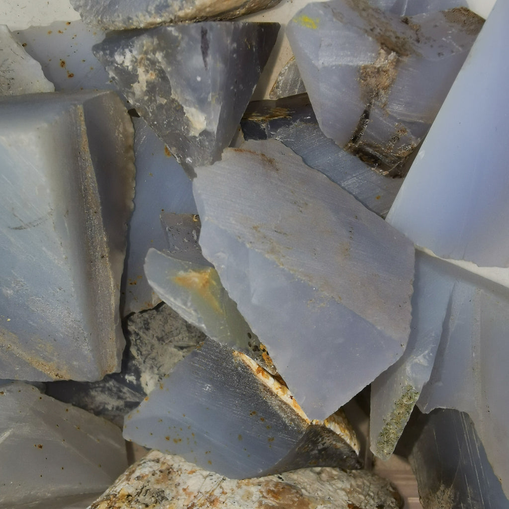 Blue chalcedony rough from Turkey – pieces, close view