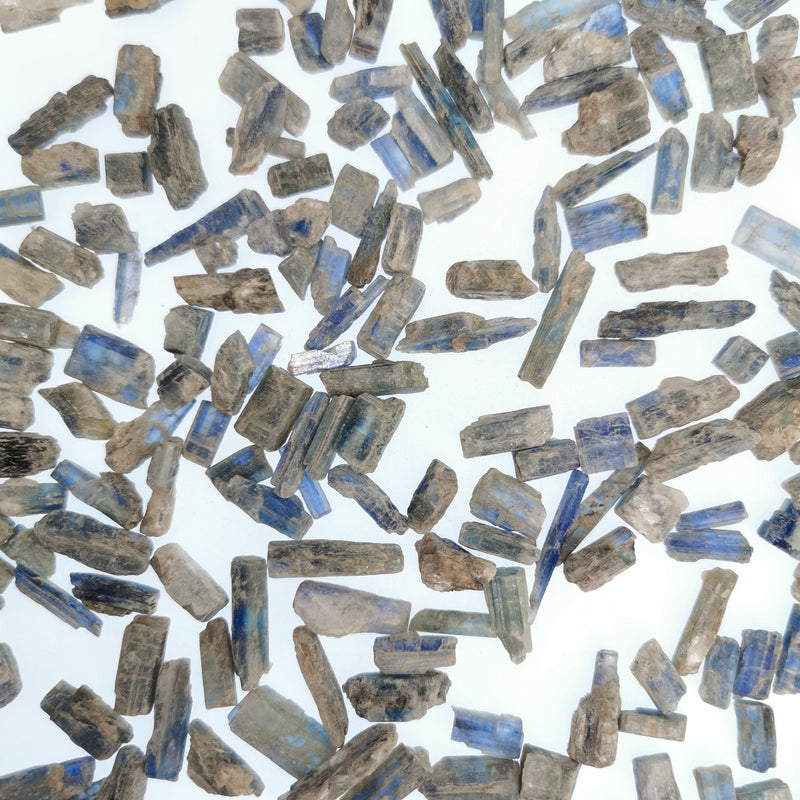 蓝晶石 - 矿物