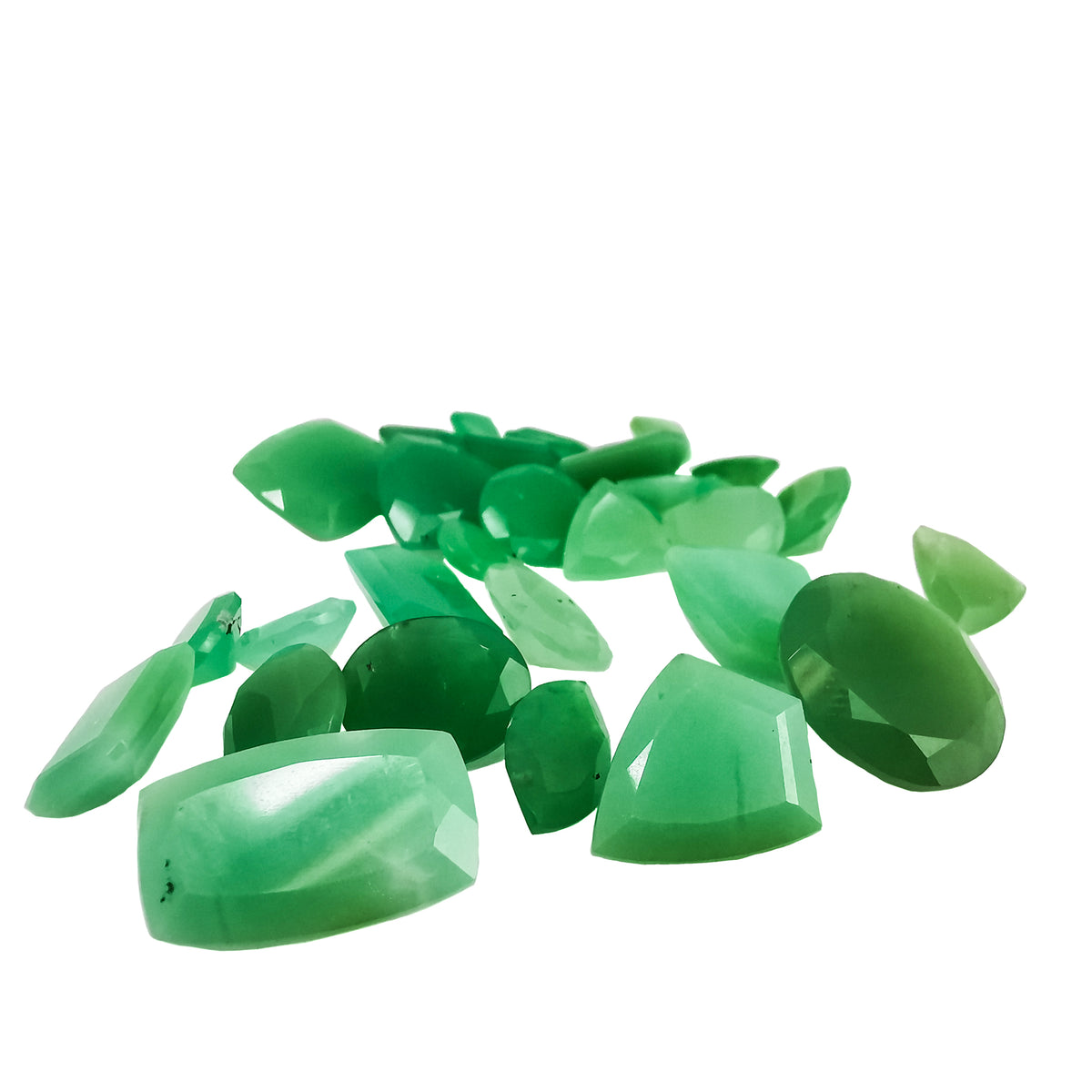 Chrysoprase facet, a variety of chalcedony, from Australia.