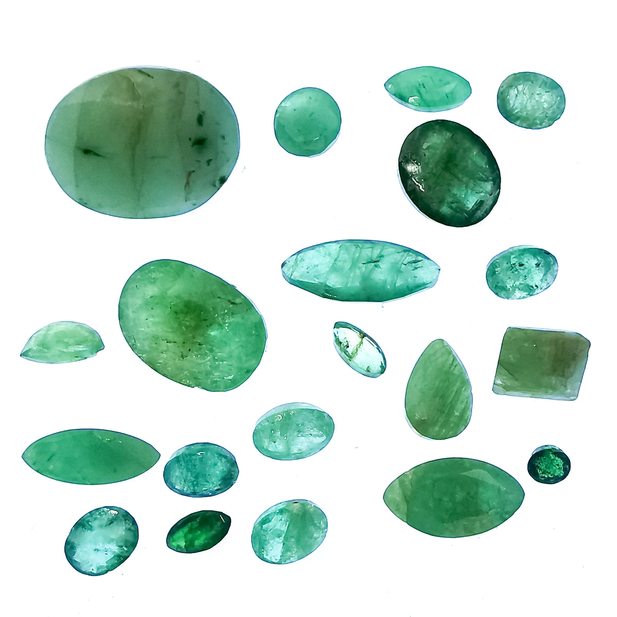 Emerald facet, a variety of beryl.