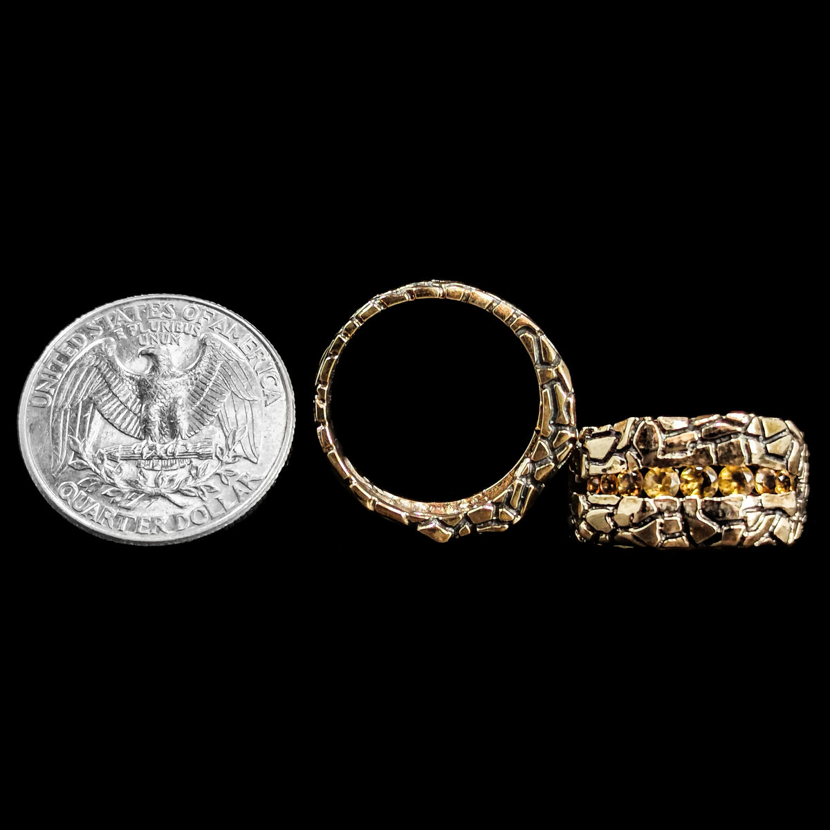 Giraffe ring in solid 10k yellow gold with Citrine.