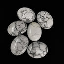 Howlite - Mini Palmstones