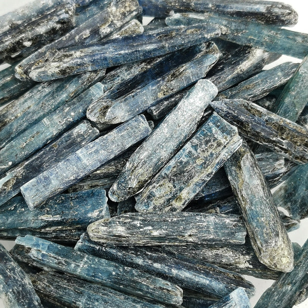 寶石藍晶石刀片 - 礦物