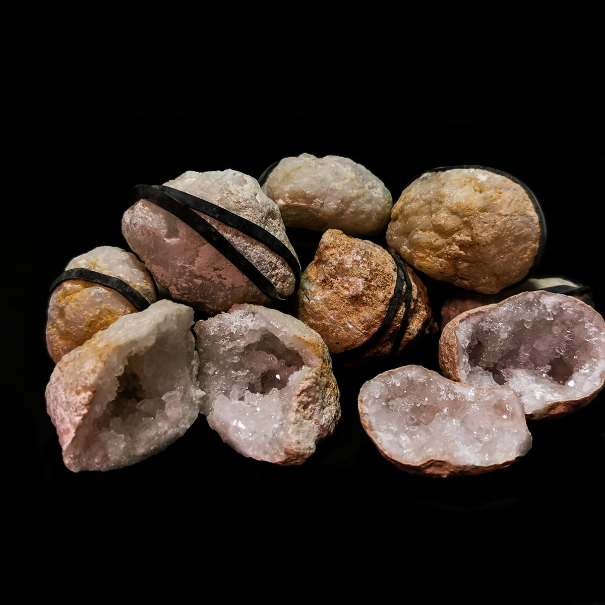 Quartz Geode mini (cracked) raw from Western Sahara Desert, Morocco.