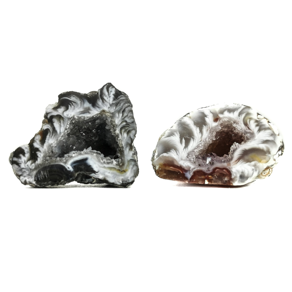 Oco geode from Rio Grande do Sul, Brazil – two polished geodes