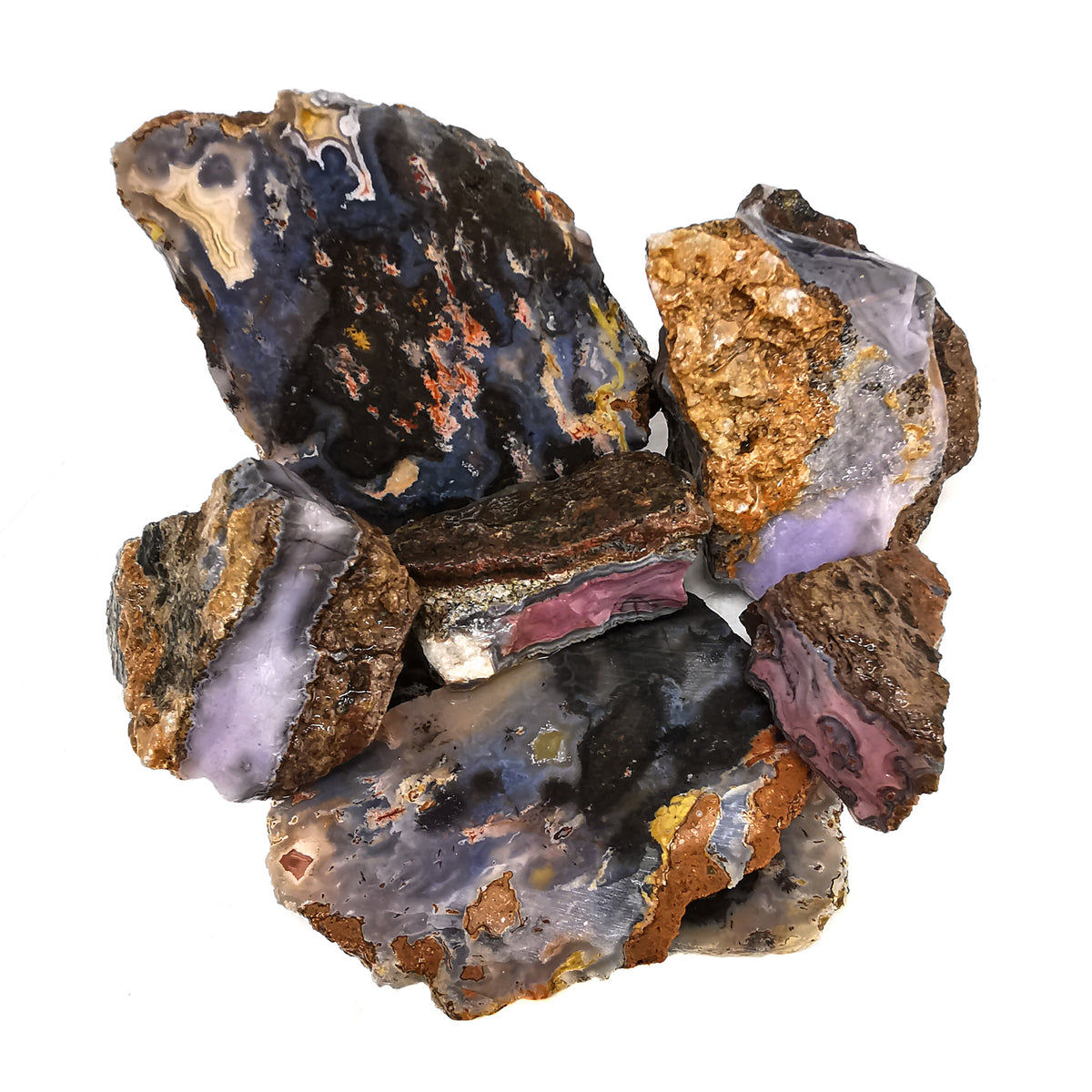 Parcelas Agate rough, a variety of chalcedony, from Laguna Ranch, Chihuahua, Mexico.