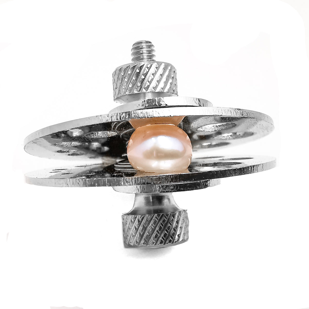 Pearl Vise, made of steel.