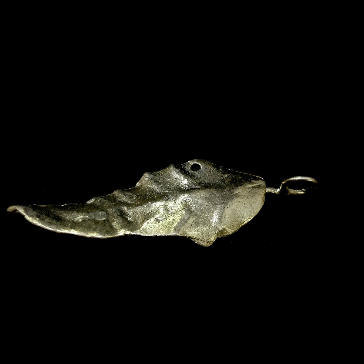 Peridot Leaf pendant in sterling silver with Faceted Peridot.