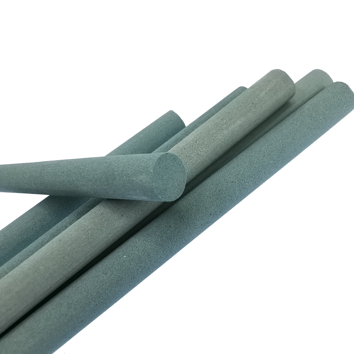 Round lapidary sanding stick, made of silicon carbide.