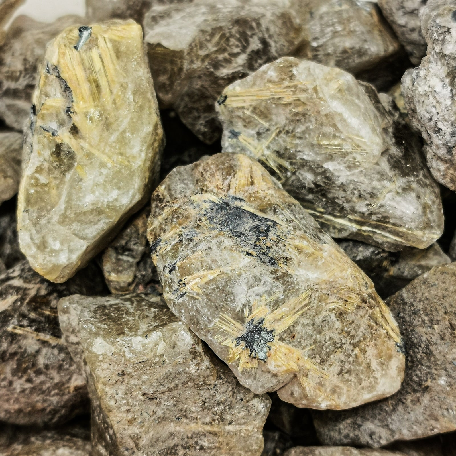 Lab Rutile Rough Rutile Quartz - Rough