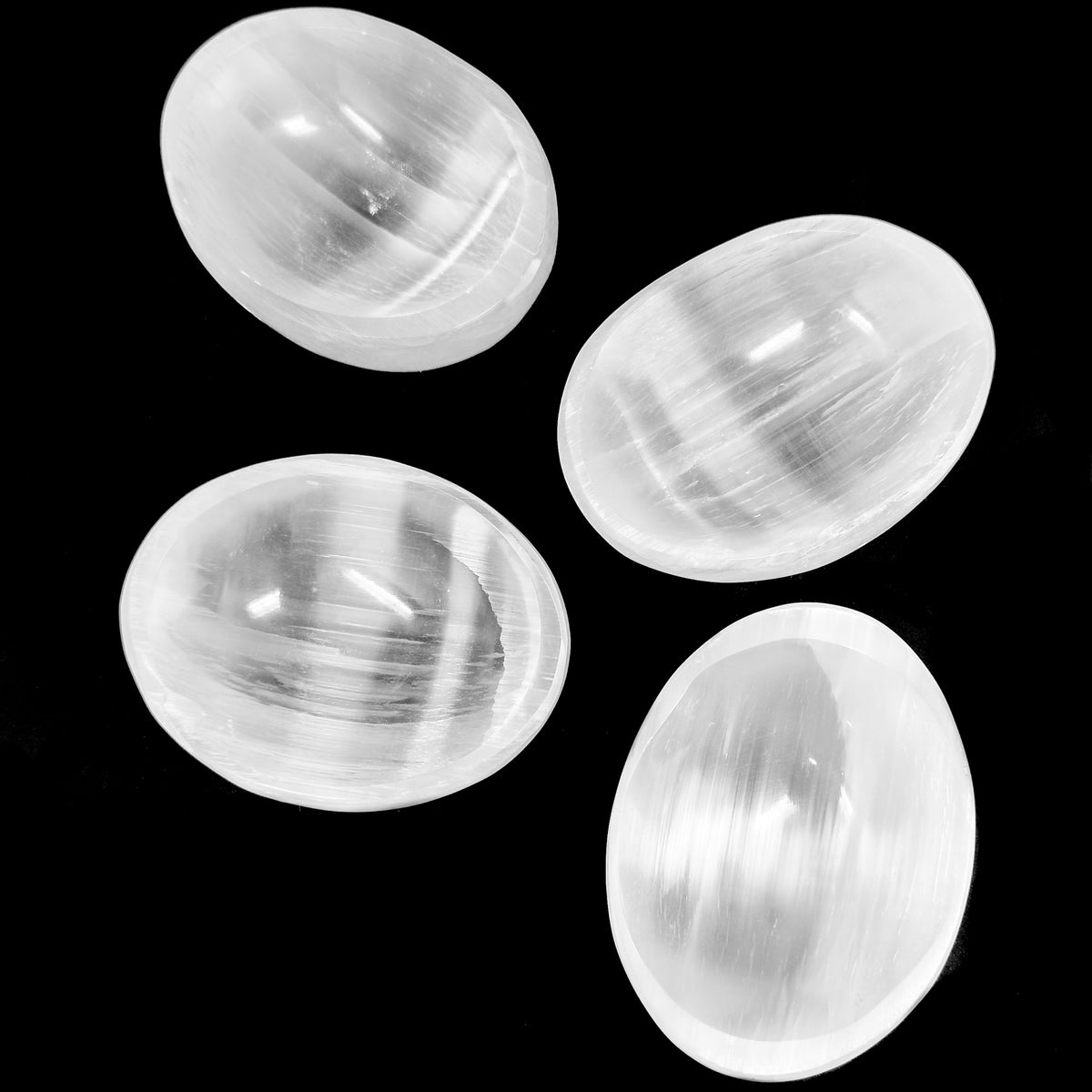 Selenite oval dish, a variety of gypsum, from Morocco.