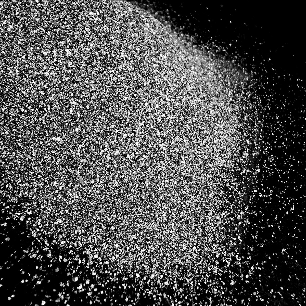 46/70 Silicon Carbide tumbler grit.