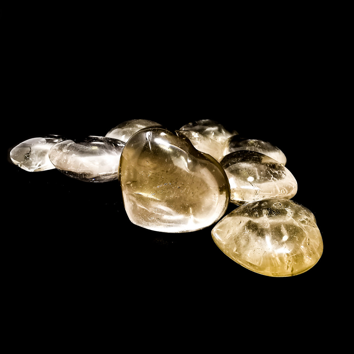 Smoky quartz small heart – hearts lying flat