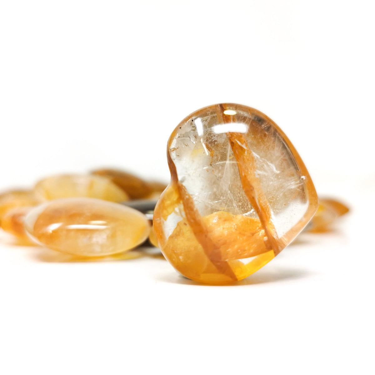 Golden healer quartz mini heart – single heart, upright